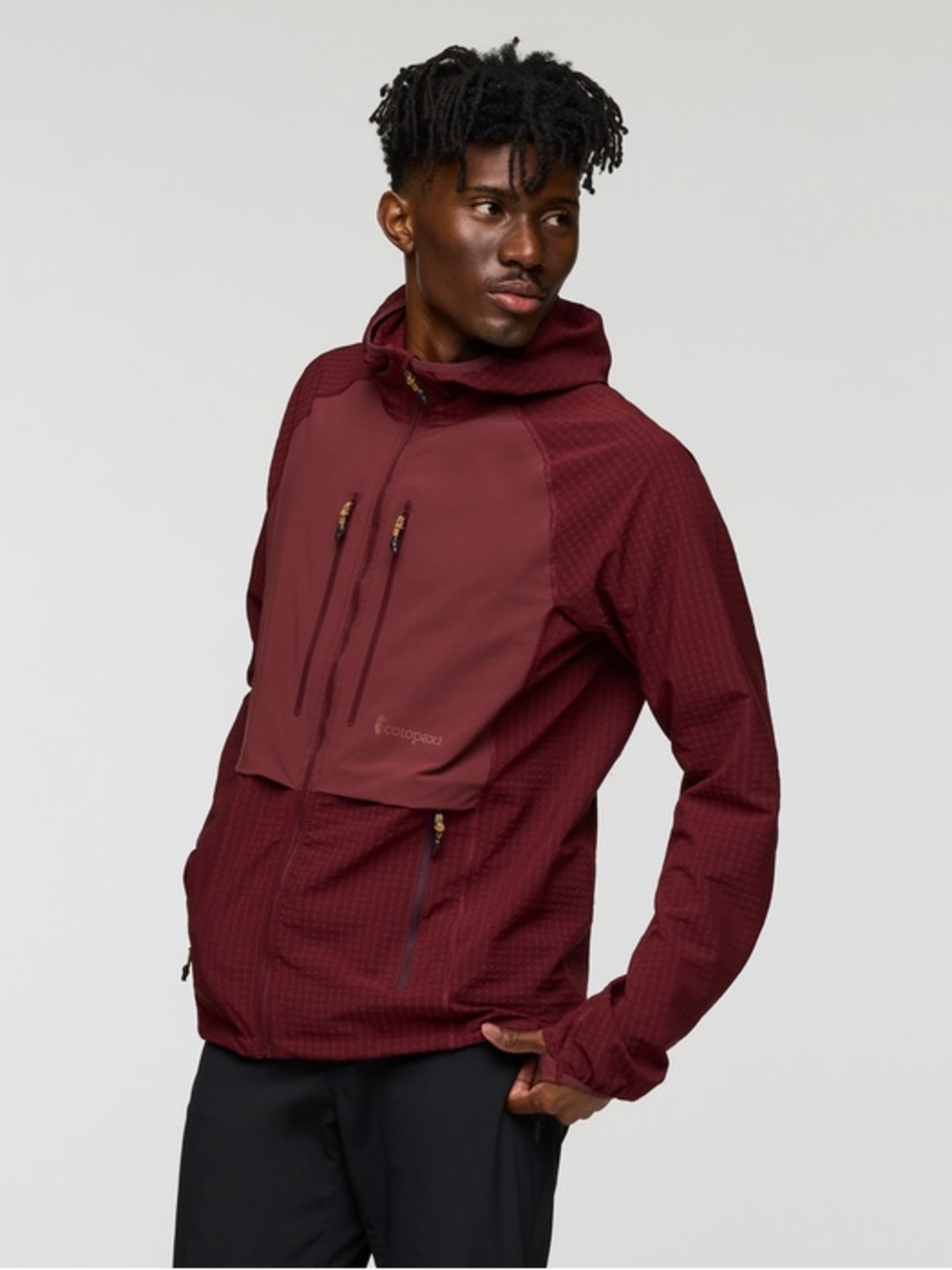 New Cotopaxi Men's Yermo Hooded Rain Jacket — Mulberry